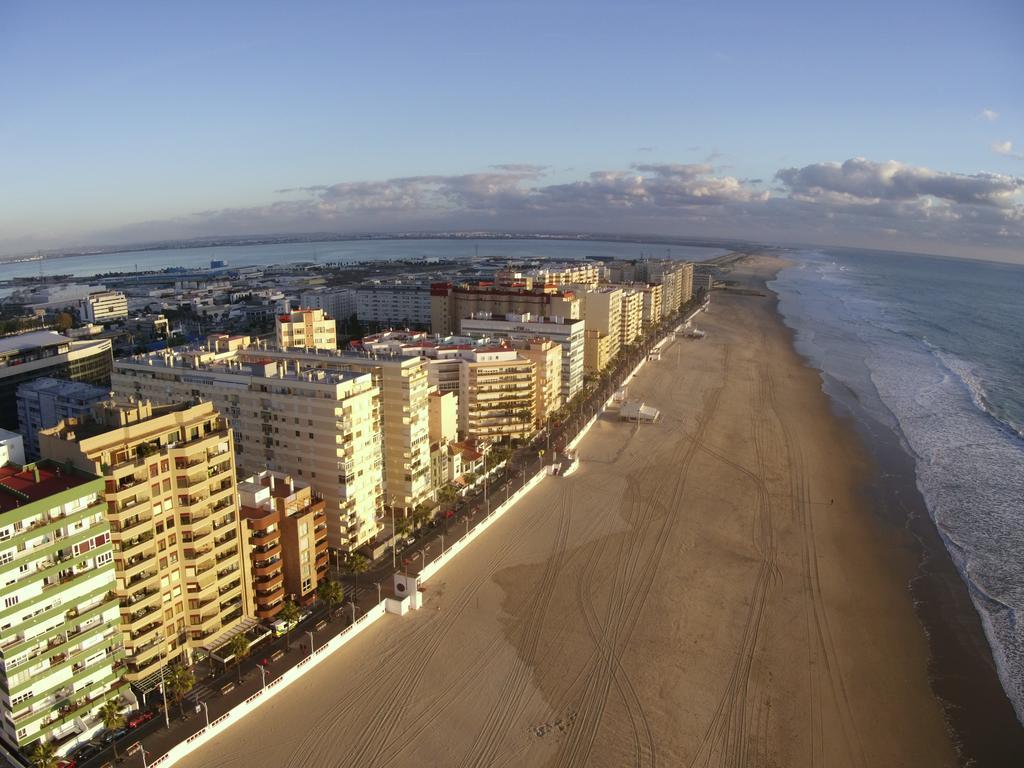 Brisas Playa 3 Banos Apartment กาดิซ ภายนอก รูปภาพ